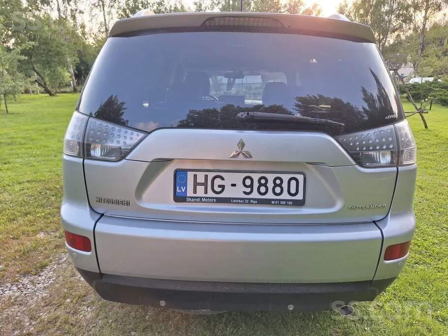 Mitsubishi Outlander 2009 photo 4
