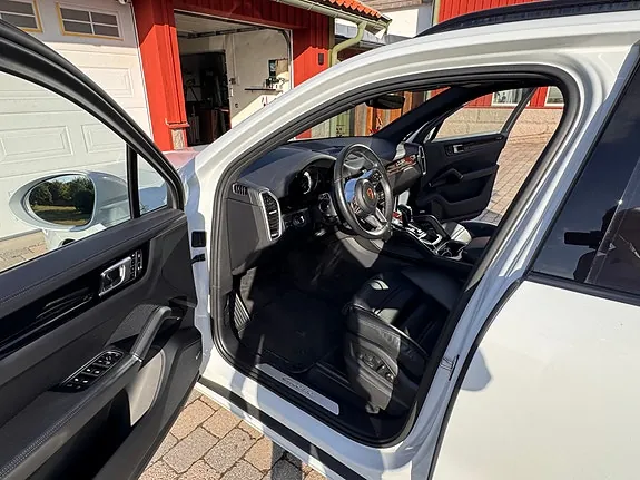 Porsche Cayenne 2022 photo 5
