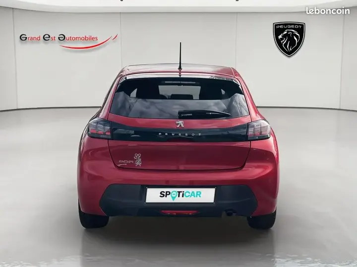 Peugeot 208 2022 photo 4