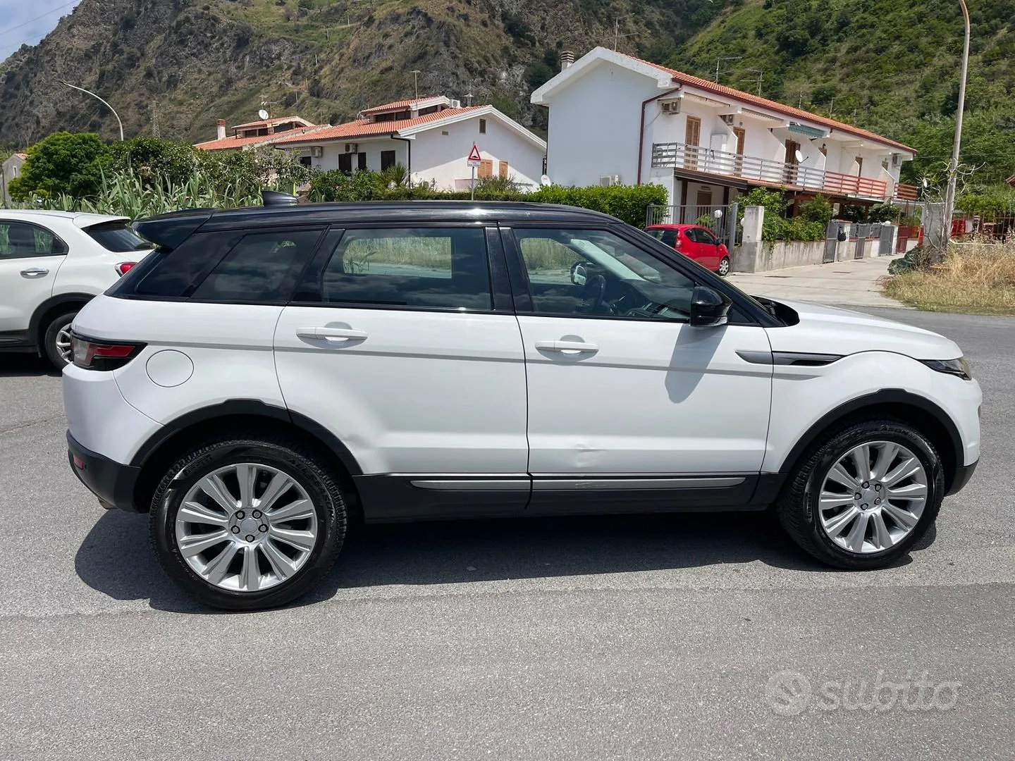 Land Rover Range Rover Evoque 2017 photo 5