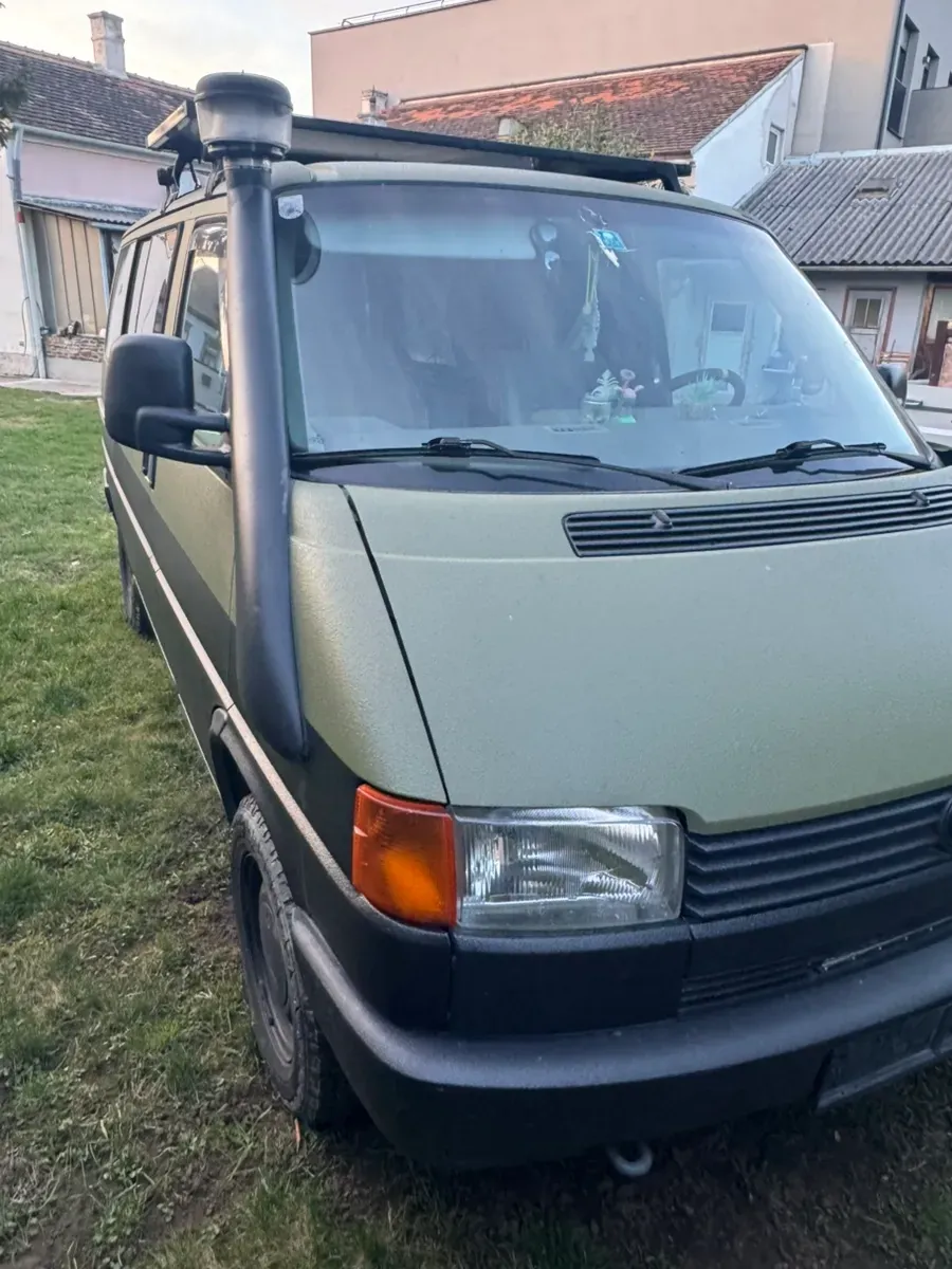 Volkswagen Caravelle