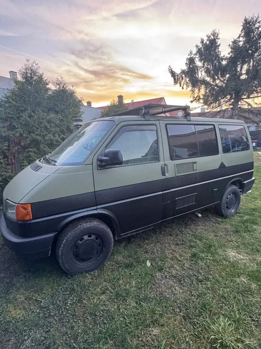 Volkswagen Caravelle 1993 photo 2