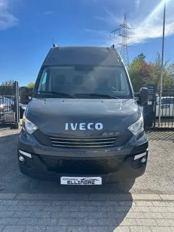 Iveco Daily 2019 photo 2