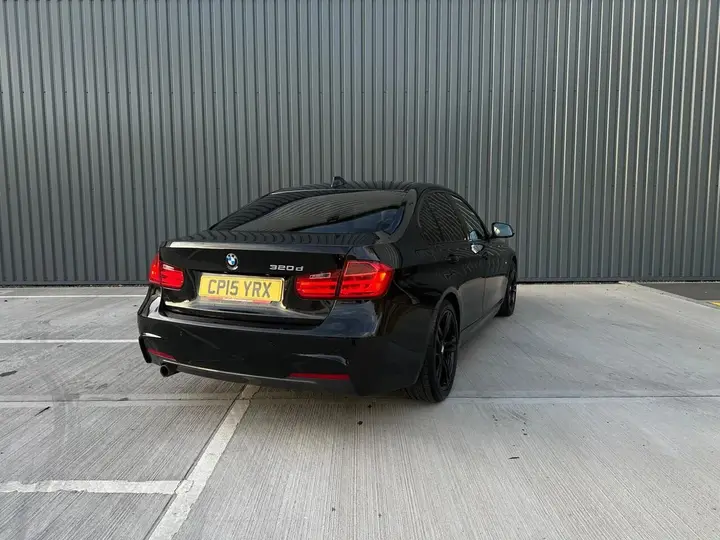 BMW 3 Series 2015 photo 5