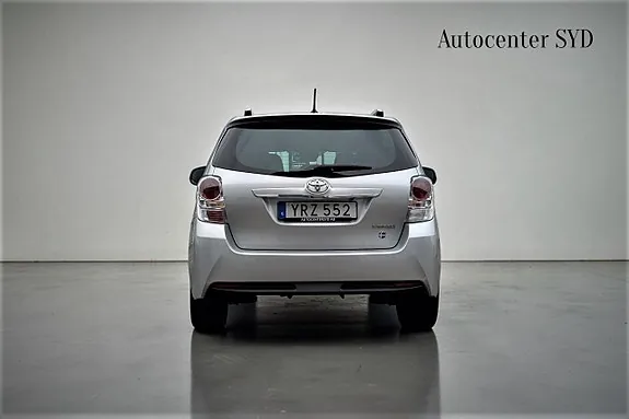 Toyota Verso 2017 photo 4