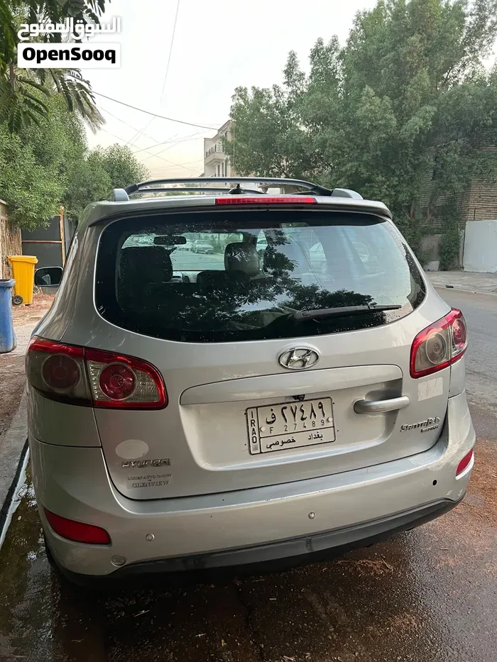 Hyundai Santa Fe 2010 photo 3