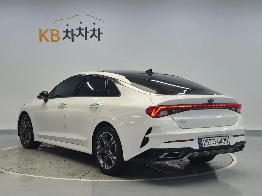 Kia K5 2020 photo 2