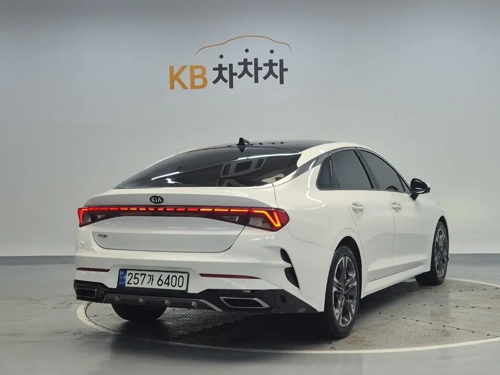 Kia K5 2020 photo 3