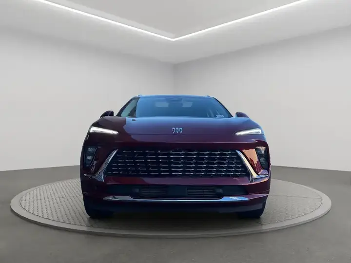 Buick Envision 2024 photo 2