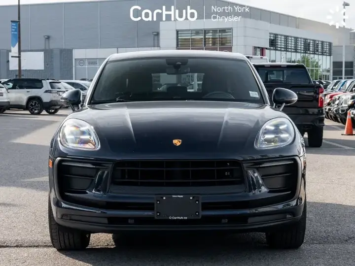 Porsche Macan 2023 photo 3