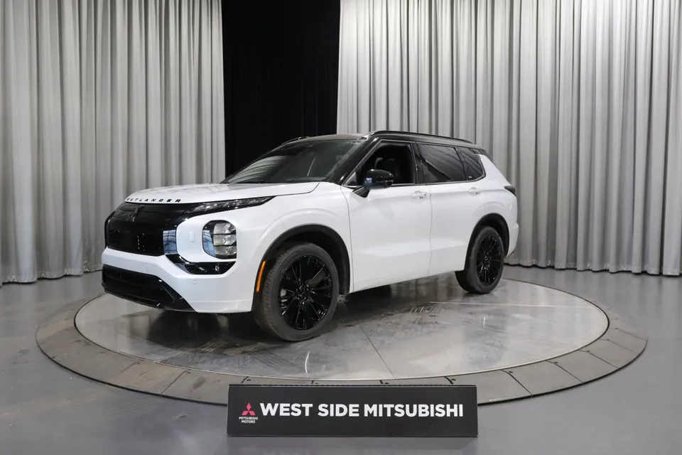 Mitsubishi Outlander 2026 photo 3