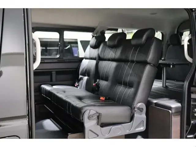 Toyota Hiace Wagon 2026 photo 3