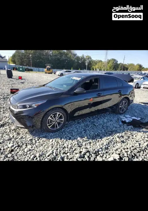 Kia Forte 2024 photo 2