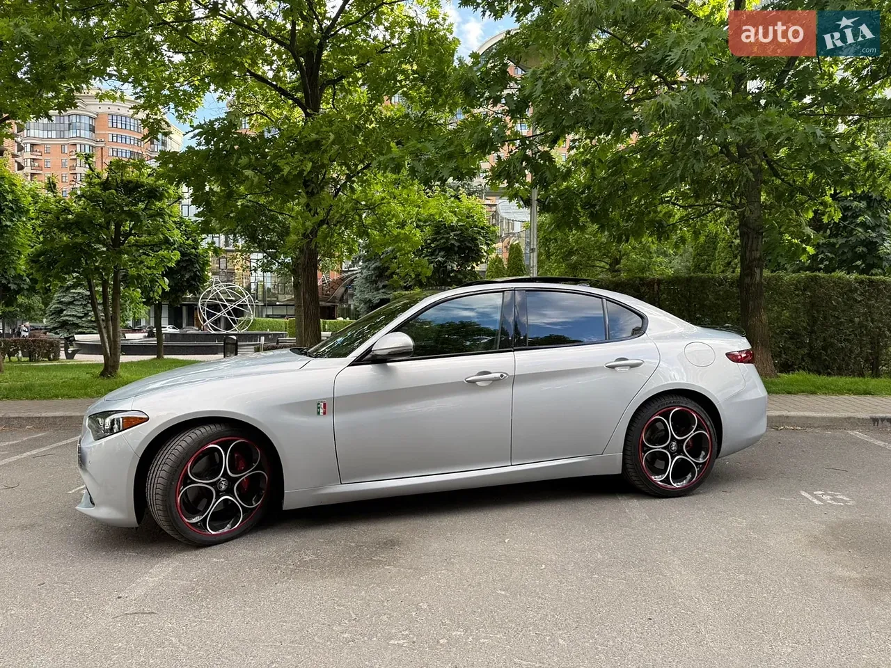Alfa Romeo Giulia 2022 photo 5
