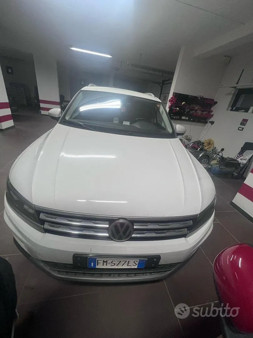 Volkswagen Tiguan 2018 photo 3