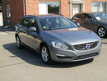 Volvo V60 2018 photo 2
