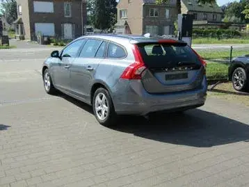 Volvo V60 2018 photo 3
