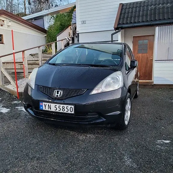 Honda Jazz 2009 photo 2