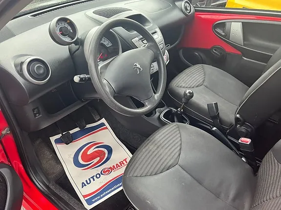 Peugeot 107 2013 photo 5