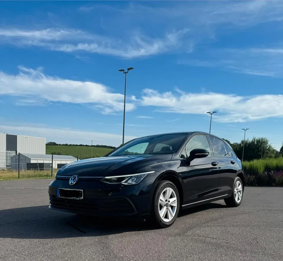 Volkswagen Golf 8