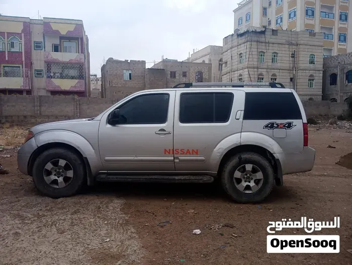 Nissan Pathfinder 2006 photo 5