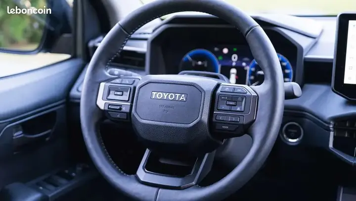 Toyota Hilux 2026 photo 4