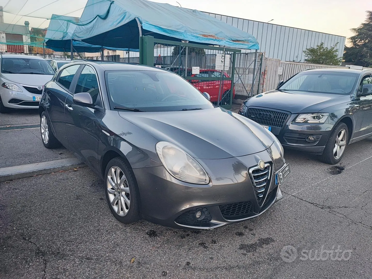 Alfa Romeo Giulietta 2011 photo 2