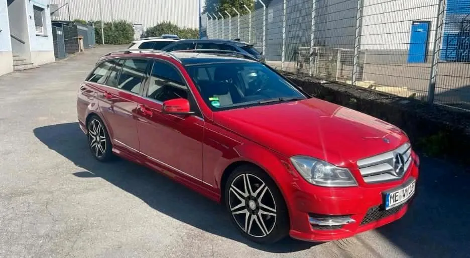 Mercedes-Benz C200