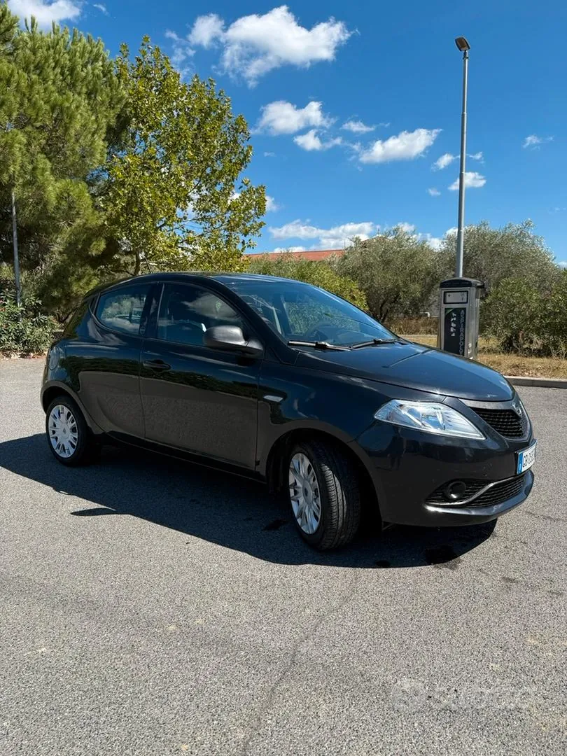 Lancia Ypsilon 2020 photo 4