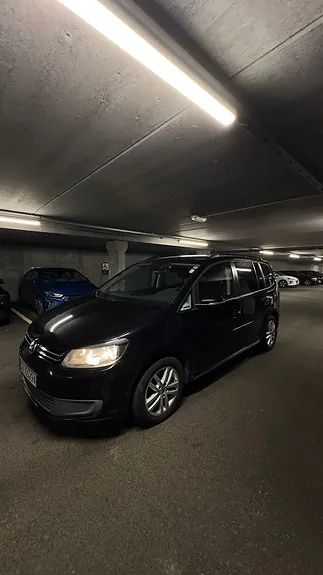 Volkswagen Touran 2010 photo 5