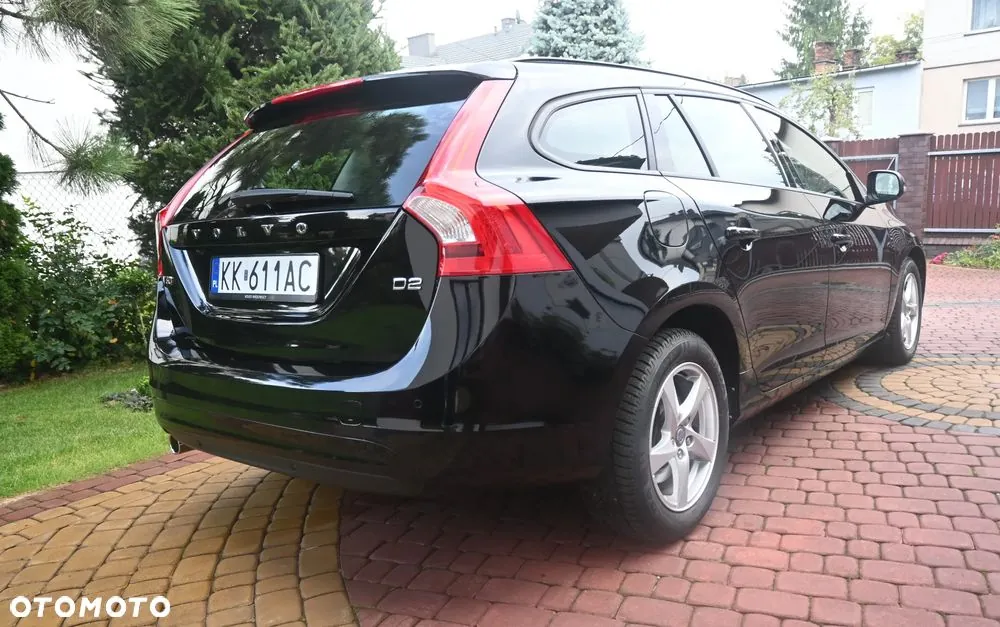 Volvo V60 2016 photo 4