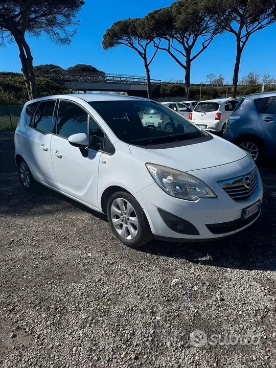 Opel Meriva 2011 photo 4