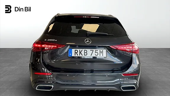 Mercedes-Benz C300 2022 photo 5