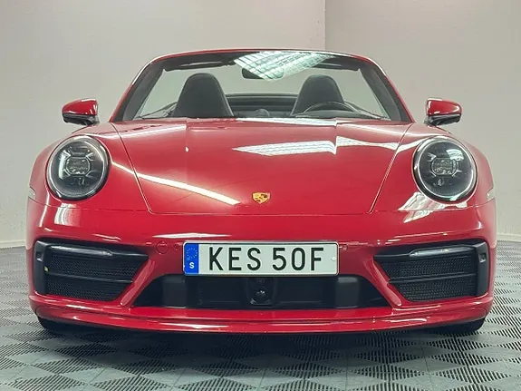 Porsche 911 2020 photo 2