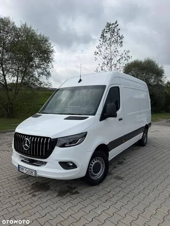 Mercedes-Benz Sprinter