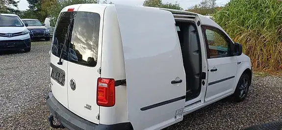 Volkswagen Caddy 2016 photo 2