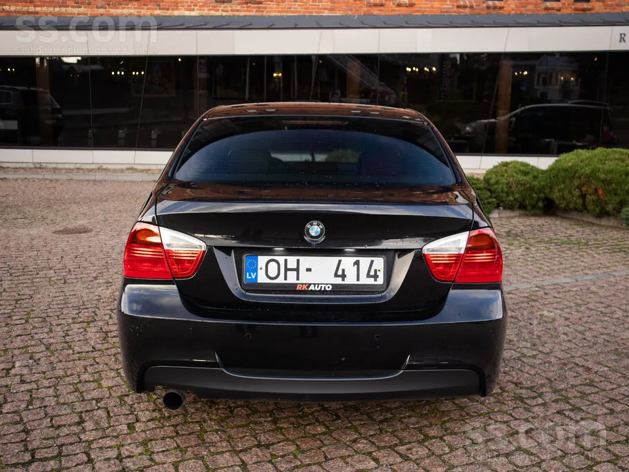 BMW E90 2006 photo 5