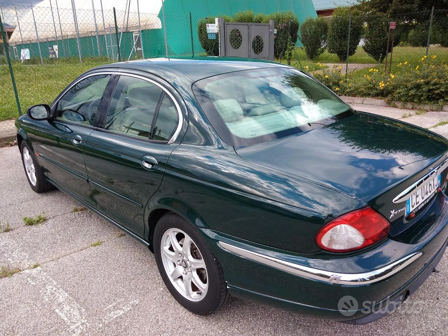 Jaguar X-Type