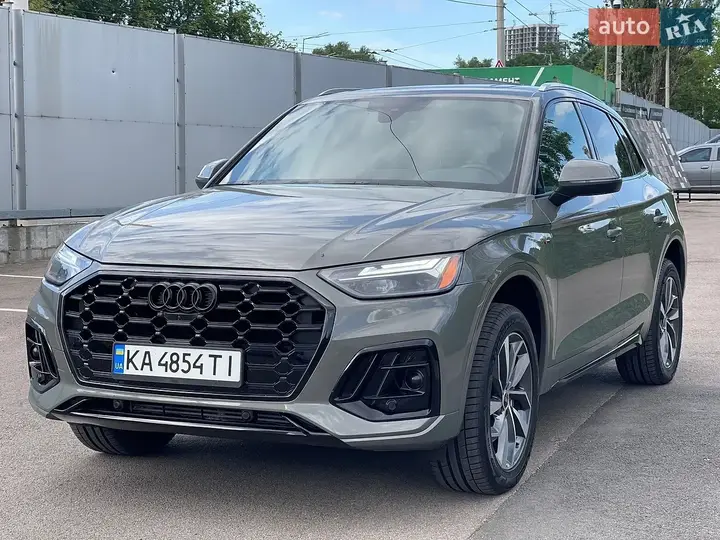 Audi Q5 2023 photo 2