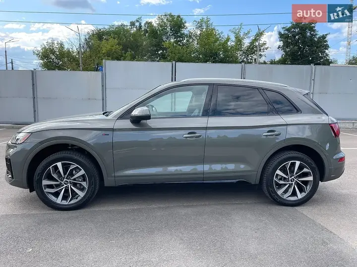 Audi Q5 2023 photo 4