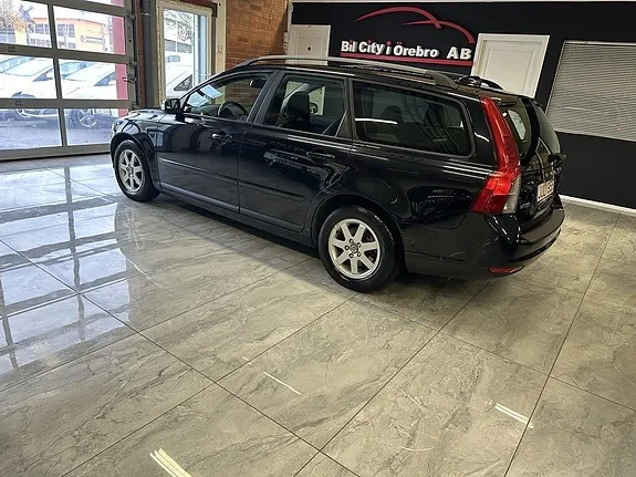 Volvo V50 2009 photo 4