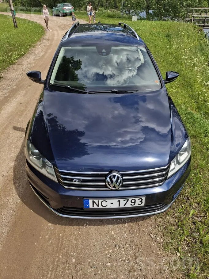 Volkswagen Passat 2014 photo 2