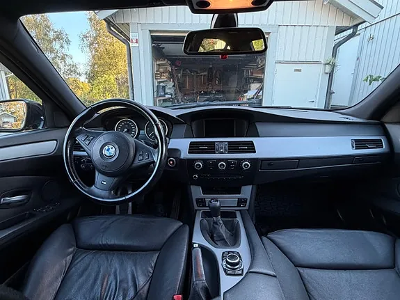 BMW 520D 2010 photo 3