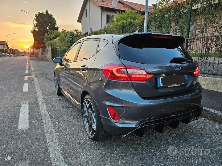 Ford Fiesta 2019 photo 3