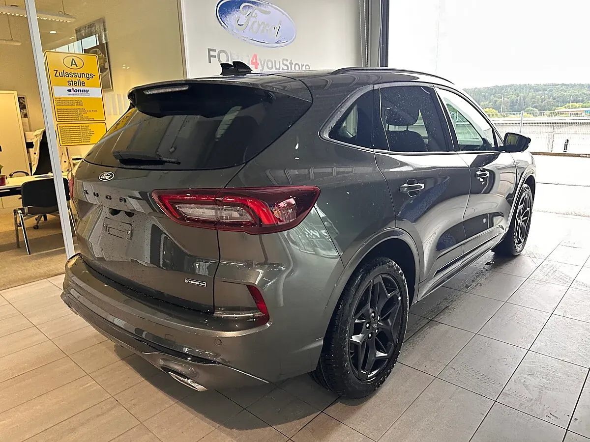 Ford Kuga photo 2