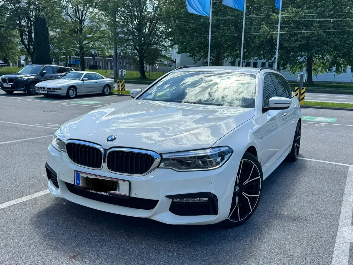 BMW 5 Series 2018 photo 2