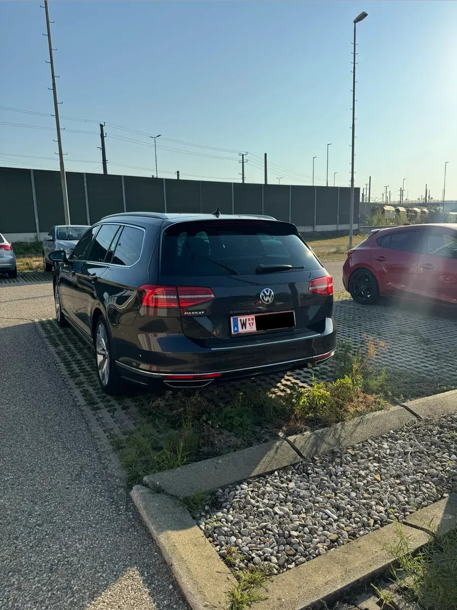 Volkswagen Passat 2018 photo 3