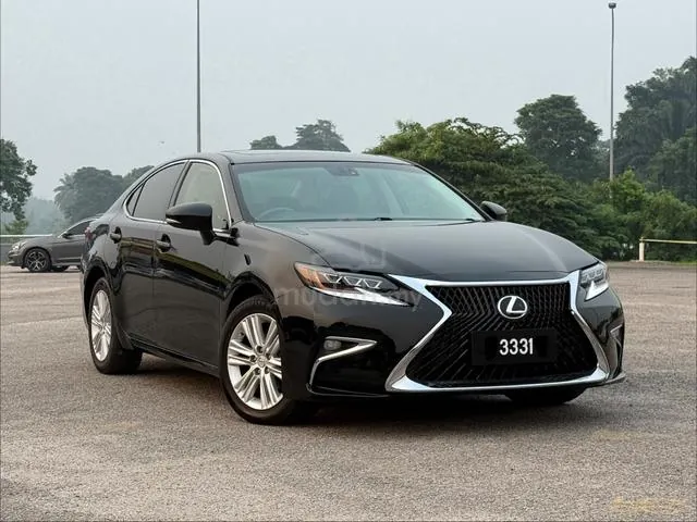 Lexus Es250