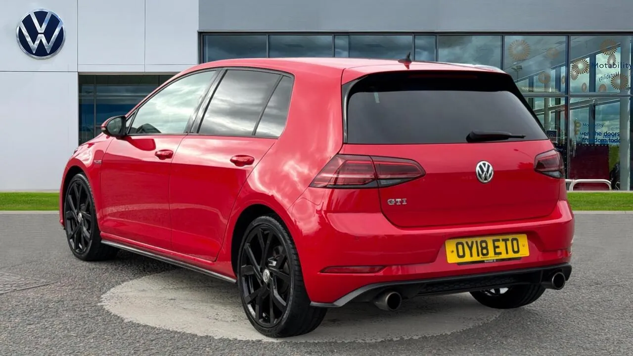 Volkswagen Golf 2018 photo 3