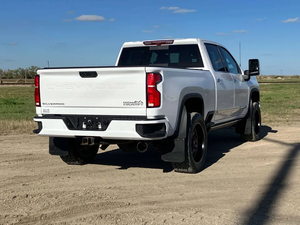 Chevrolet Silverado 3500Hd 2024 photo 5